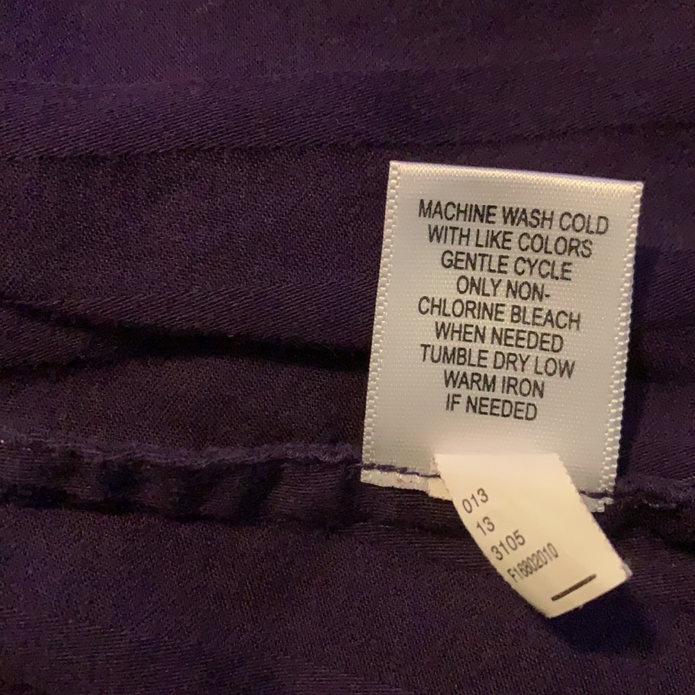 Merona button down top. - Picture 4 of 5